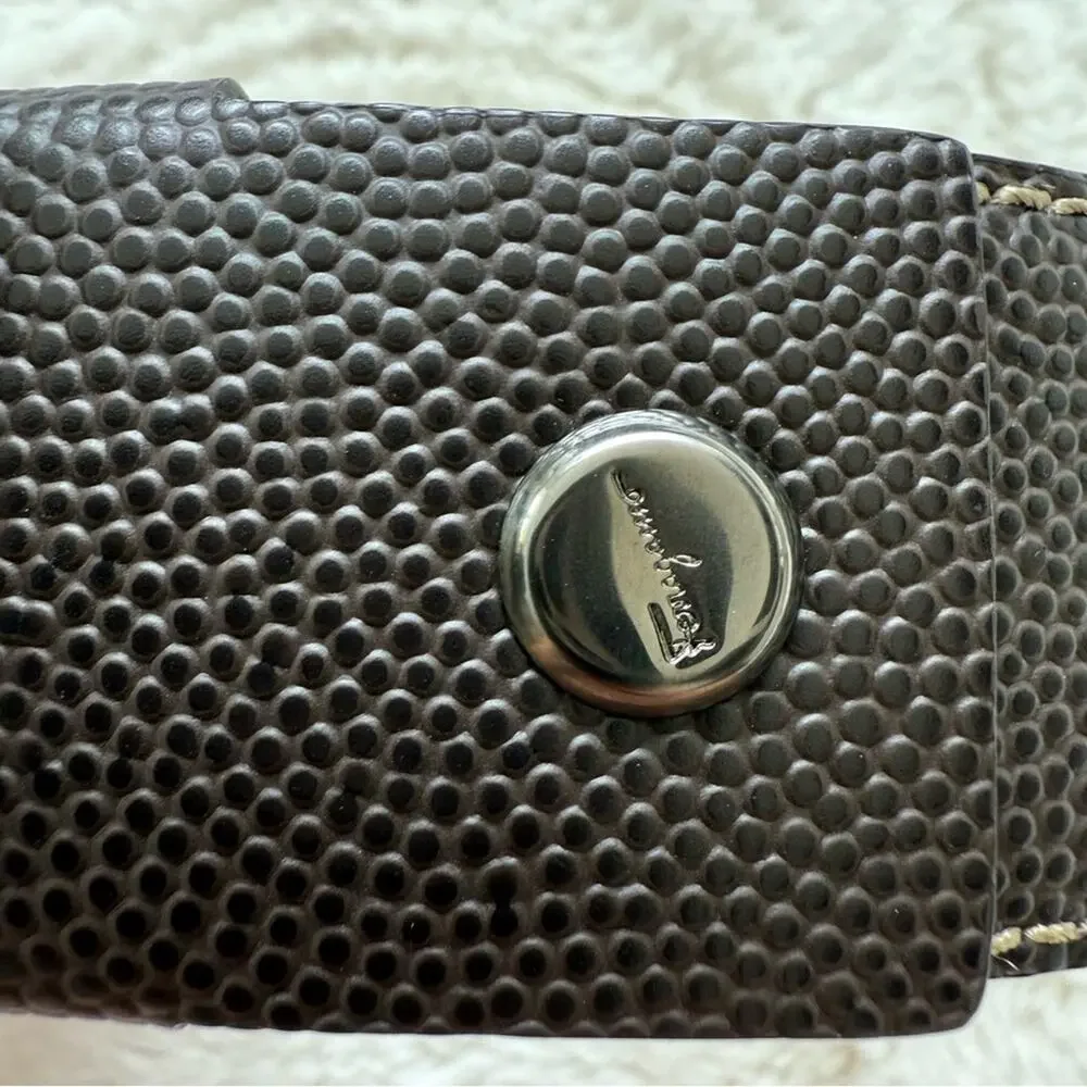 Salvatore Ferragamo  stingray genuine leather  belt size 40 Authentic Retail 950